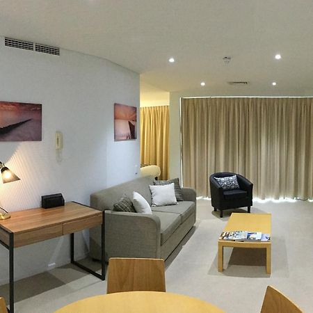 Wallaroo Marina Waterfront Luxe Apartment Extérieur photo